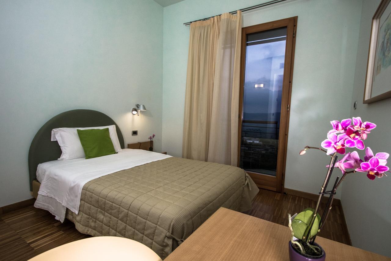 Grand Hotel Garden Barile Δωμάτιο φωτογραφία